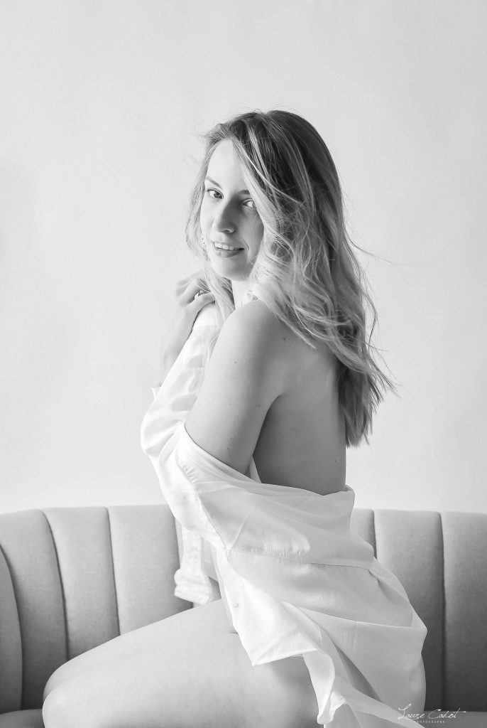 Séance boudoir femme Fontainebleau - portrait sensuel et élégant